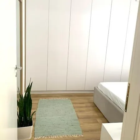 Sia's Apartment *